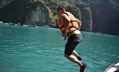 Phi Phi Islands Speedboat Full-Day Tour from Phuket with Buffet Lunch - Phi Phi Islands
