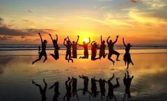Phuket Phi Phi Maya Bay Snorkeling Sunset Dinner Tour - Phi Phi Islands