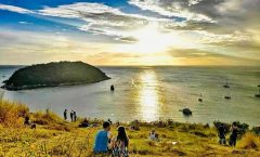 Phuket Private Sunset, Beach, and Local Food Tour - Sunset Cruises