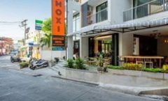 Crest Resort & Pool Villas in Patong