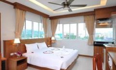 Green Harbor Hotel & Service Apartment in Patong
