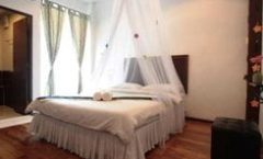 Nawaporn Place in Phuket Town
