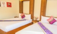 Phuket Airport Villa in Thalang