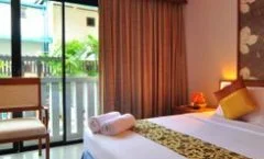 Rattana Beach Hotel in Karon
