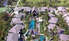 Rawai Palm Beach Resort in Surin