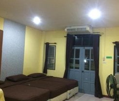 Andaman Place Guesthouse in Patong