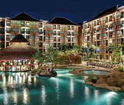 Novotel Phuket Vintage Park Resort in Patong