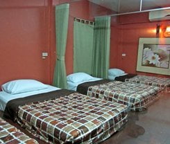 Phuket Airport Hostel and Homestay in Thalang